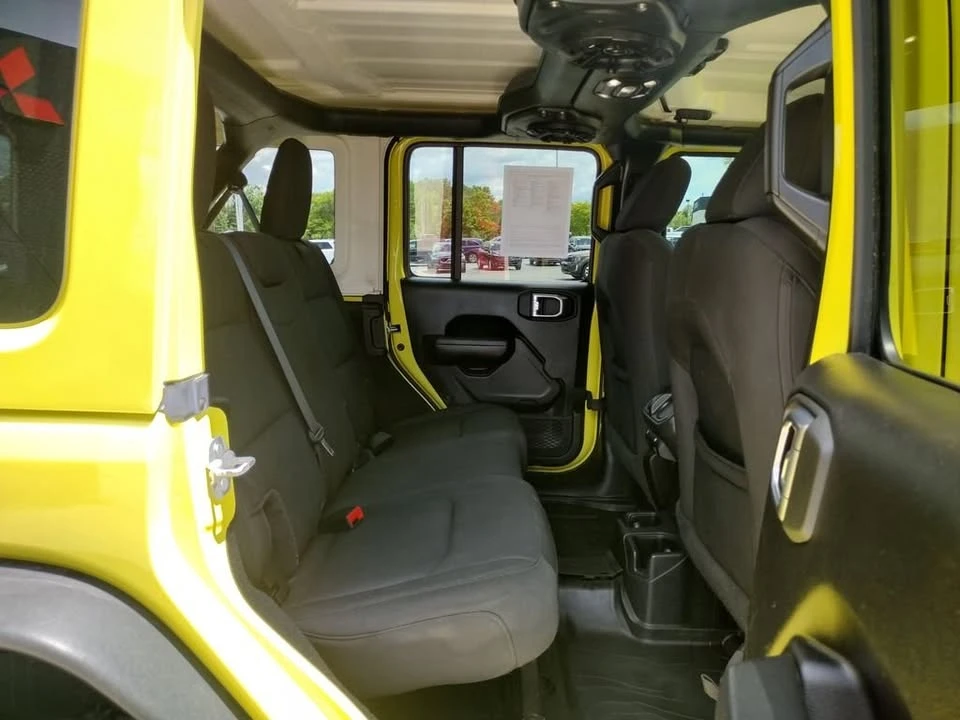 2022 Jeep JL Wrangler - Image 13 of 20