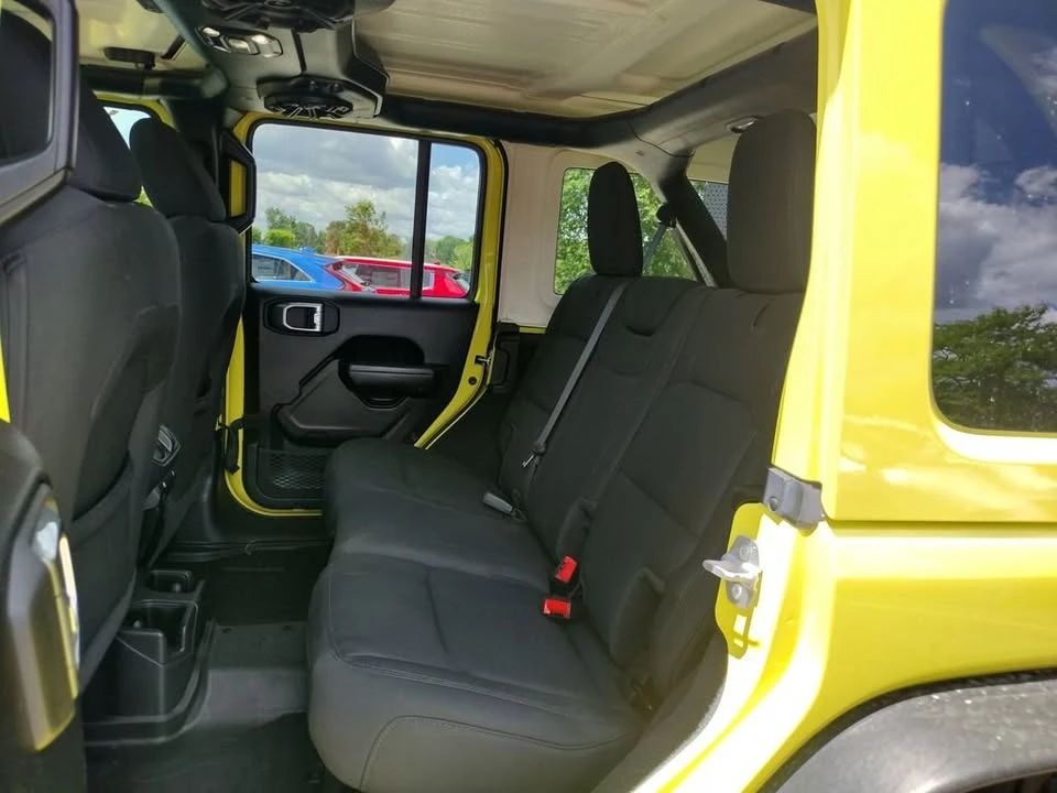 2022 Jeep JL Wrangler - Image 9 of 20