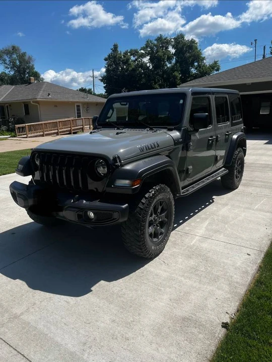 2022 Jeep JL Wrangler - Image 2 of 18