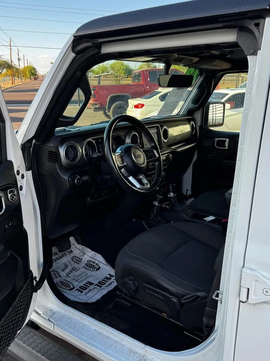 2022 Jeep JL Wrangler - Image 7 of 11