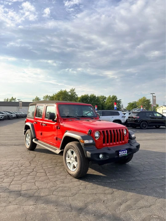 2022 Jeep JL Wrangler - Image 9 of 20