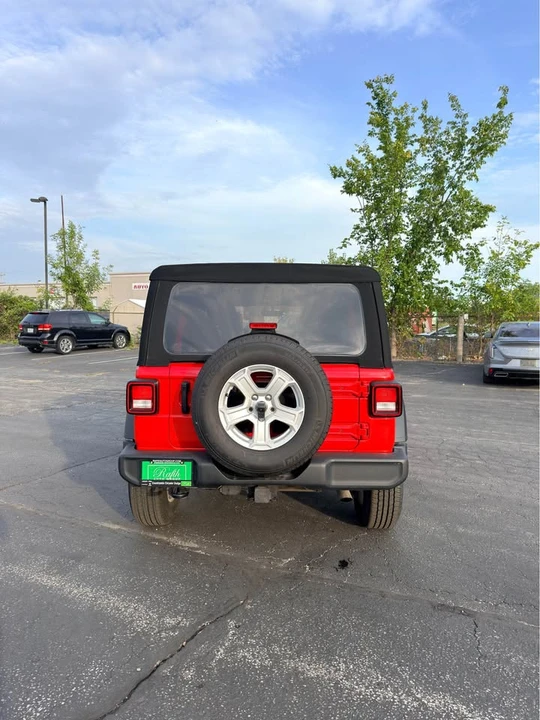 2022 Jeep JL Wrangler - Image 5 of 20