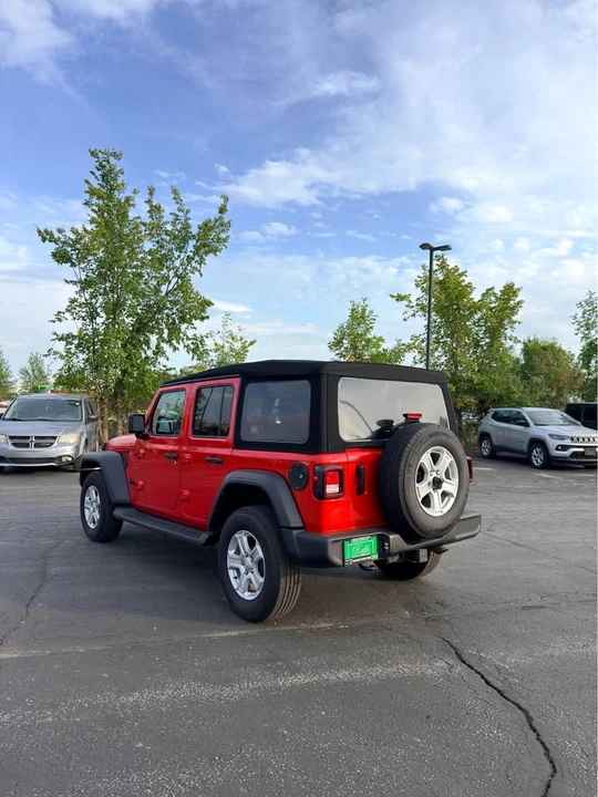 2022 Jeep JL Wrangler - Image 4 of 20