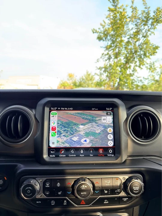 2022 Jeep JL Wrangler - Image 18 of 20