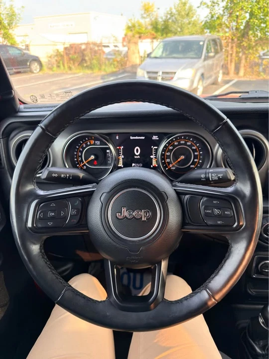 2022 Jeep JL Wrangler - Image 14 of 20