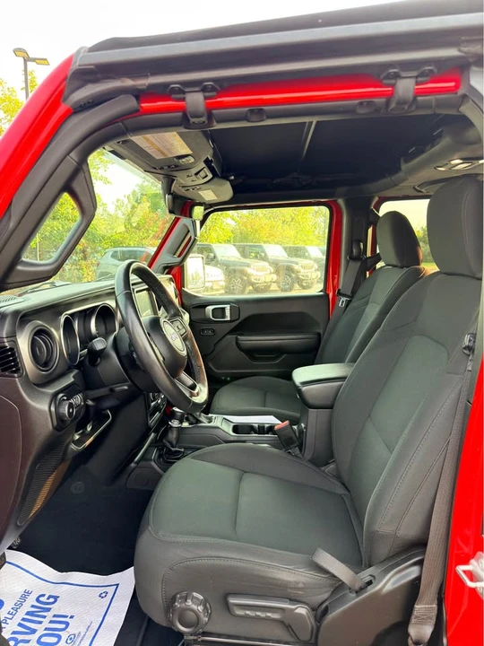 2022 Jeep JL Wrangler - Image 13 of 20