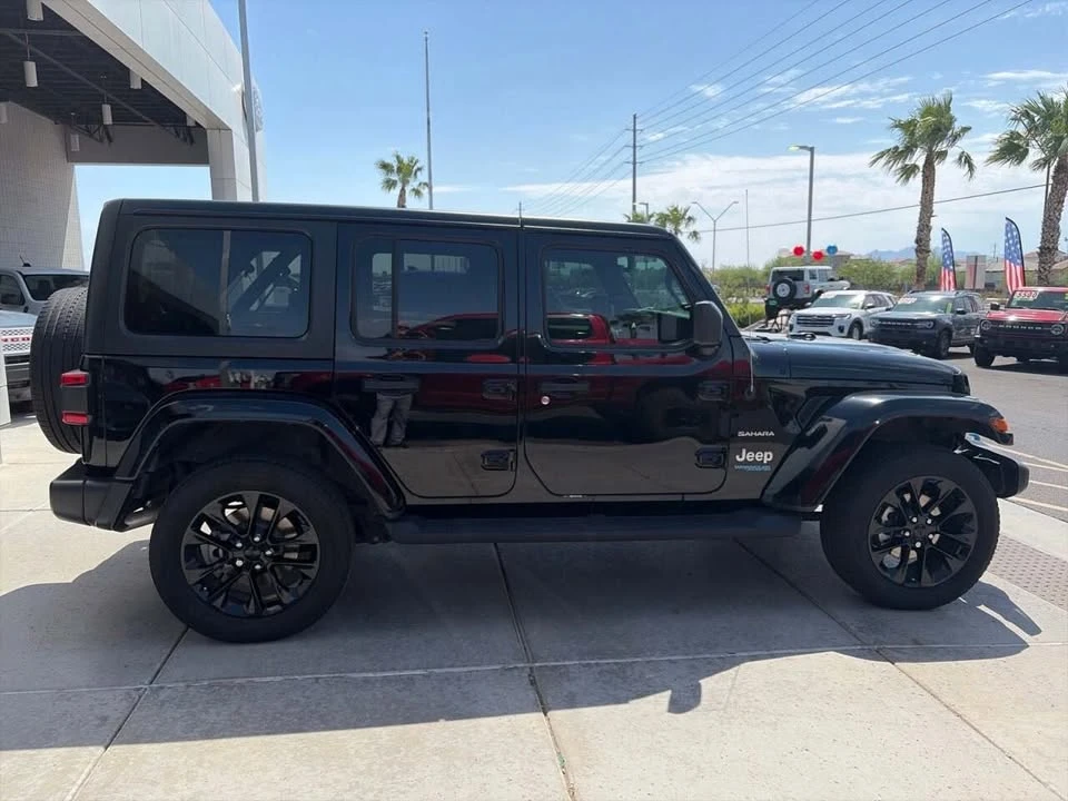 2022 Jeep JL Wrangler - Image 9 of 20