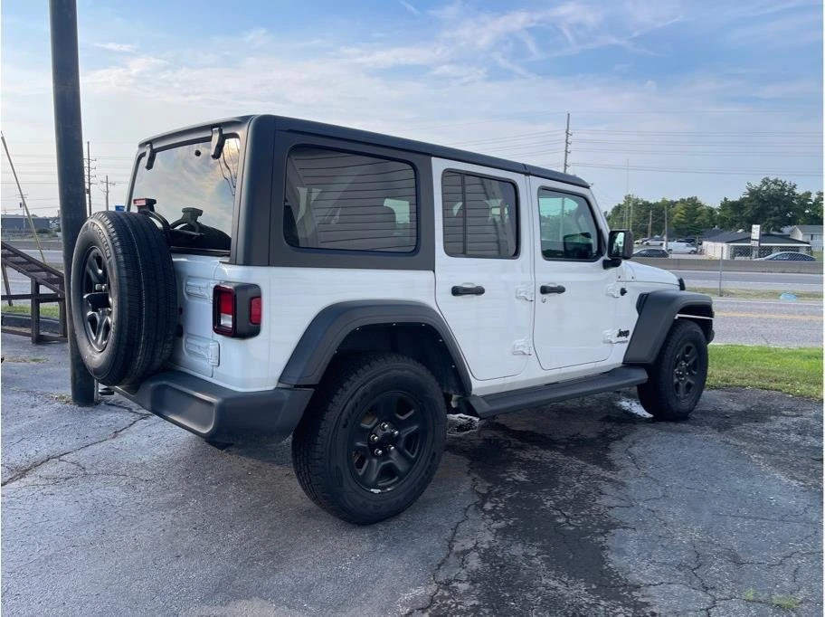2022 Jeep JL Wrangler - Image 5 of 20
