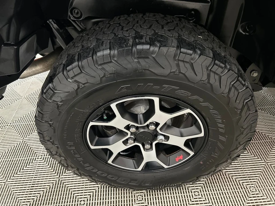 2022 Jeep JL Wrangler - Image 10 of 12