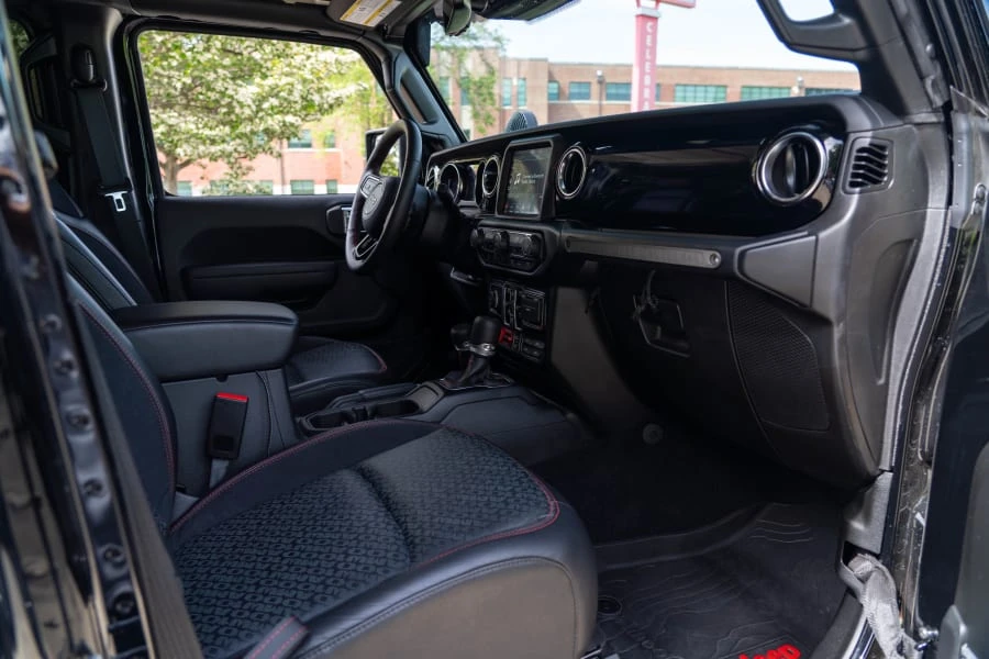 2022 Jeep JL Wrangler - Image 15 of 20