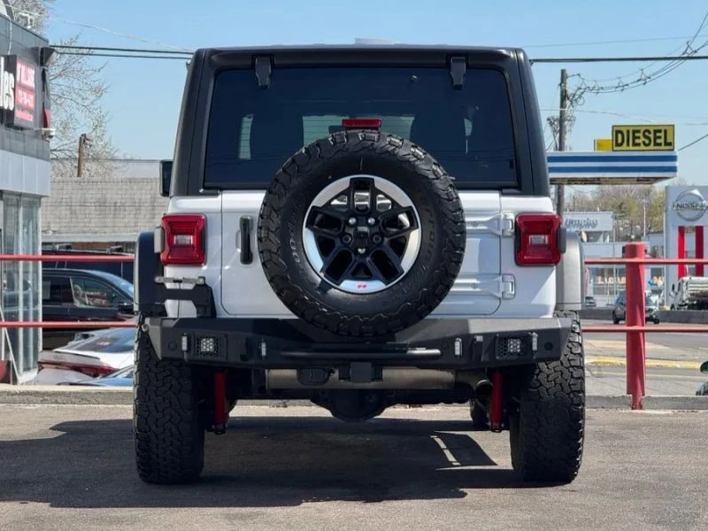 2022 Jeep JL Wrangler - Image 6 of 12
