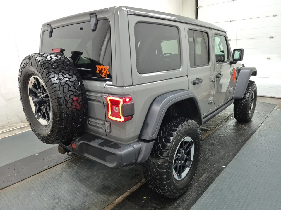 2022 Jeep JL Wrangler - Image 3 of 17
