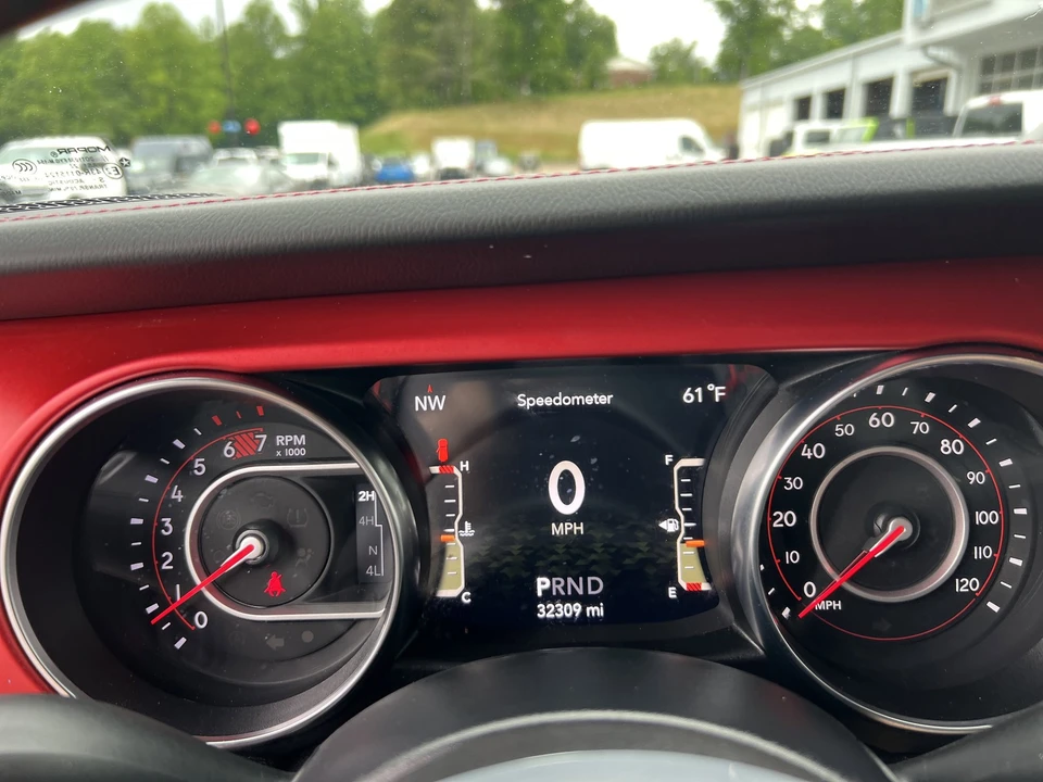 2022 Jeep JL Wrangler Rubicon 392 - Image 24 of 28
