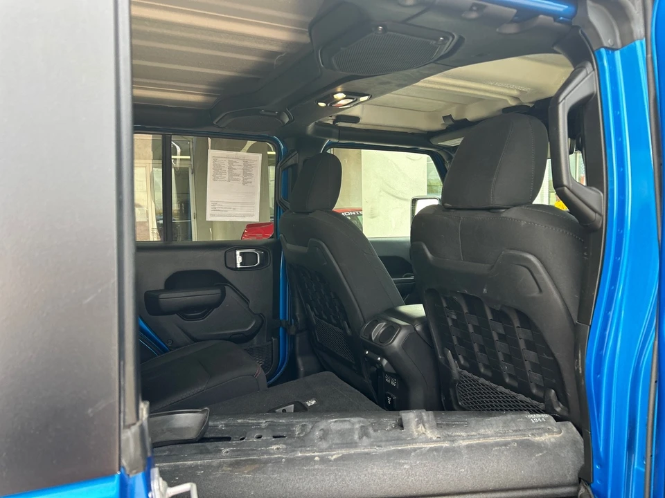 2022 Jeep JL Wrangler - Image 11 of 12