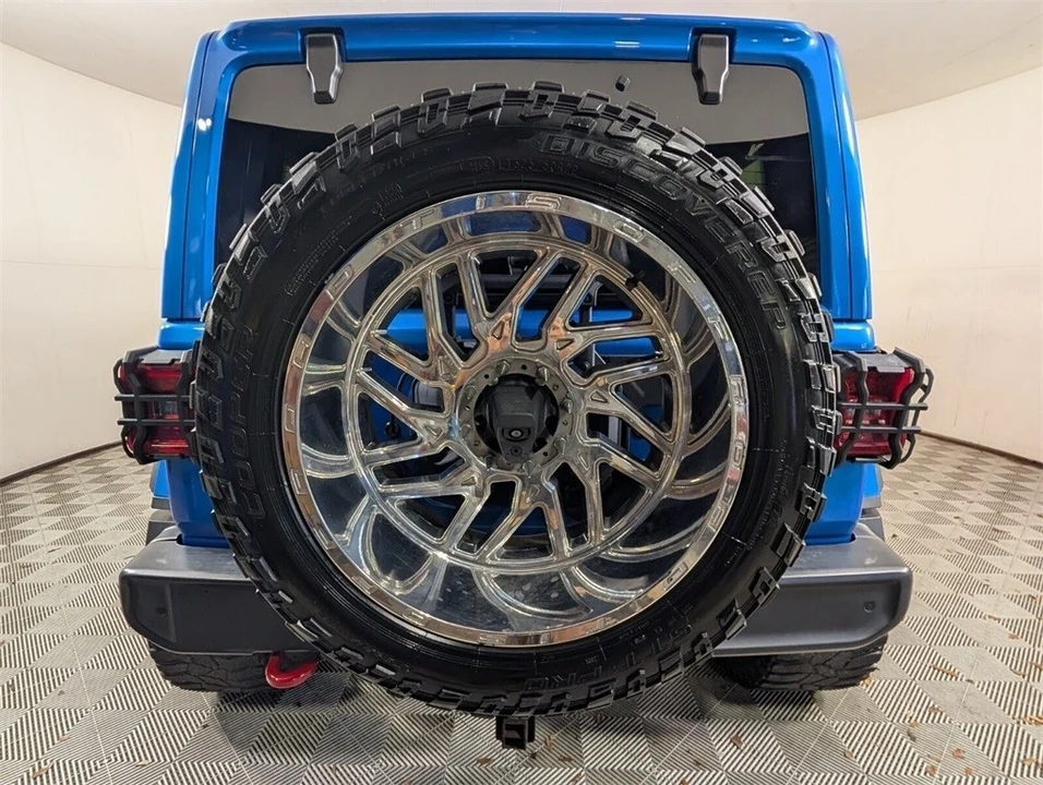 2022 Jeep JL Wrangler - Image 12 of 12