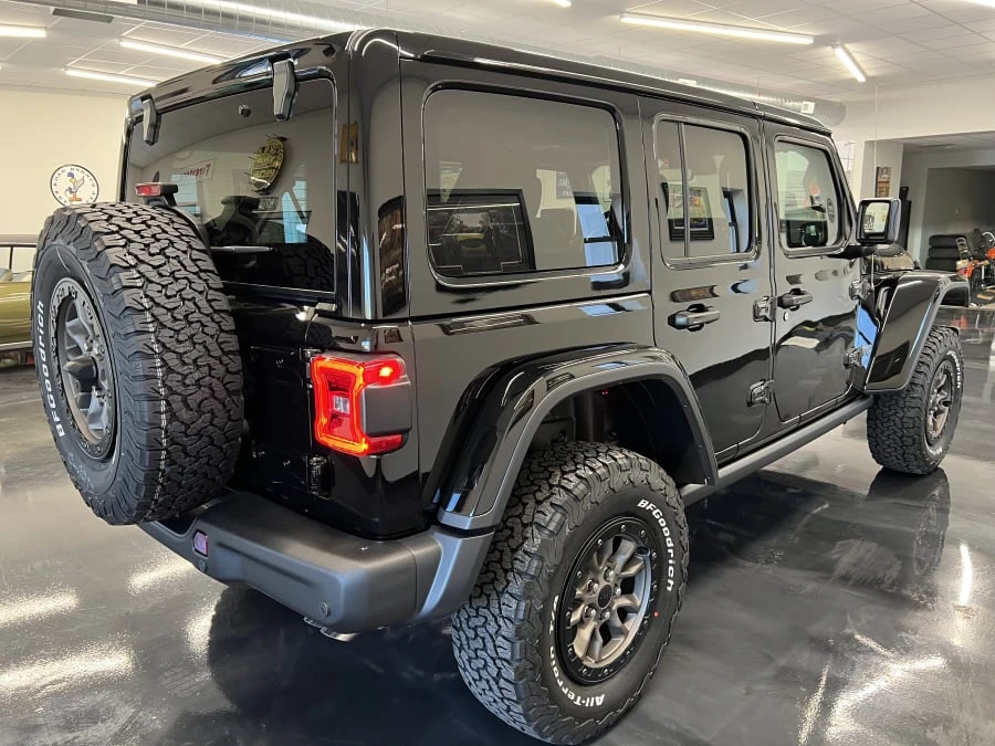 2022 Jeep JL Wrangler - Image 5 of 5