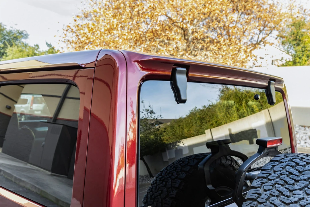 2022 Jeep JL Wrangler - Image 25 of 31