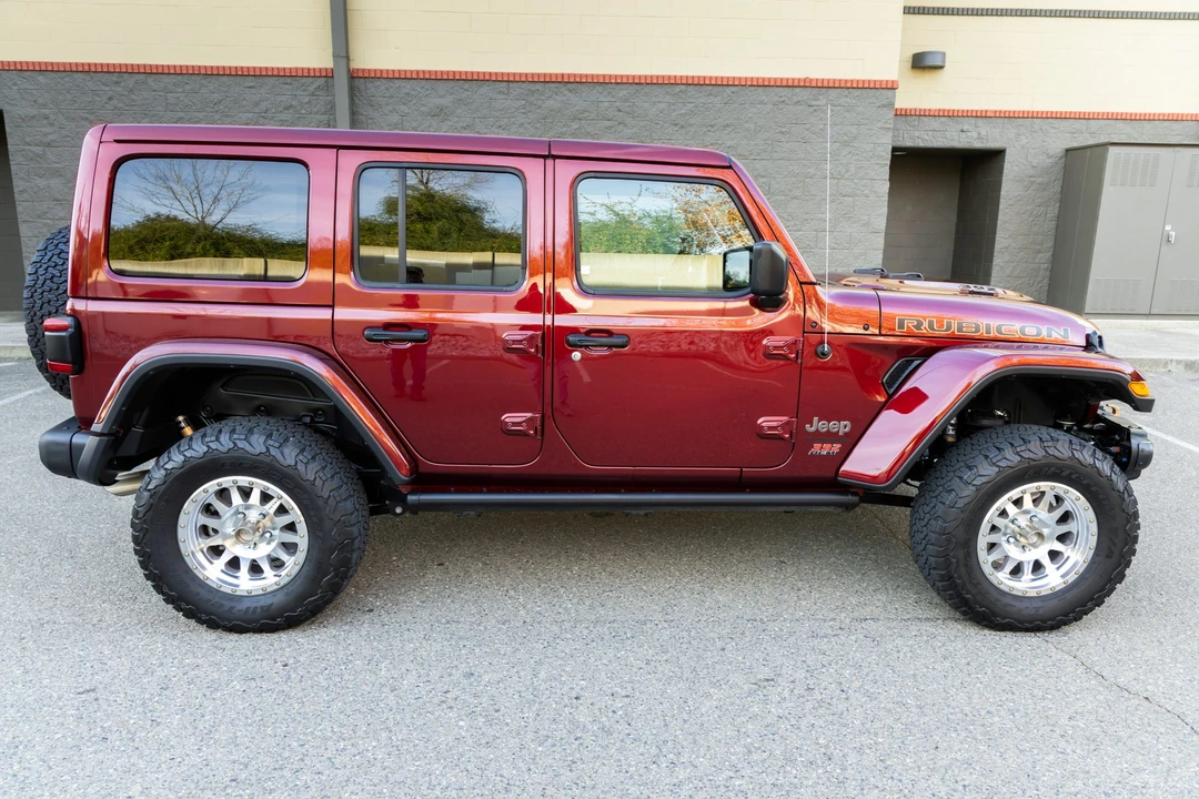 2022 Jeep JL Wrangler - Image 5 of 31