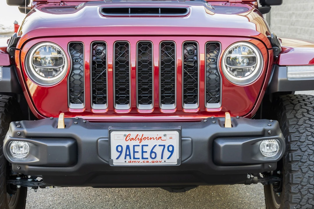 2022 Jeep JL Wrangler - Image 11 of 31