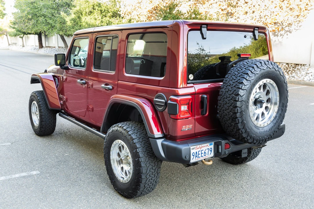 2022 Jeep JL Wrangler - Image 8 of 31