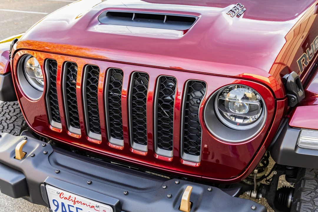 2022 Jeep JL Wrangler - Image 12 of 31