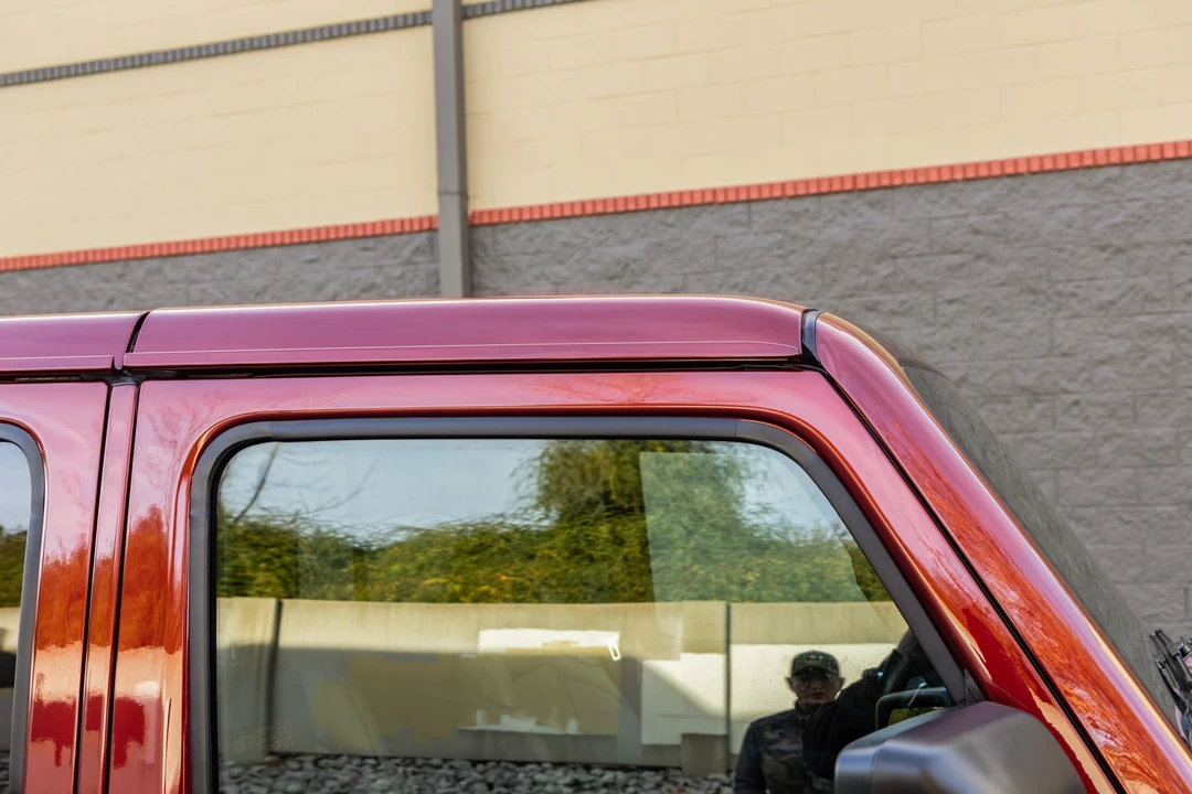 2022 Jeep JL Wrangler - Image 15 of 31