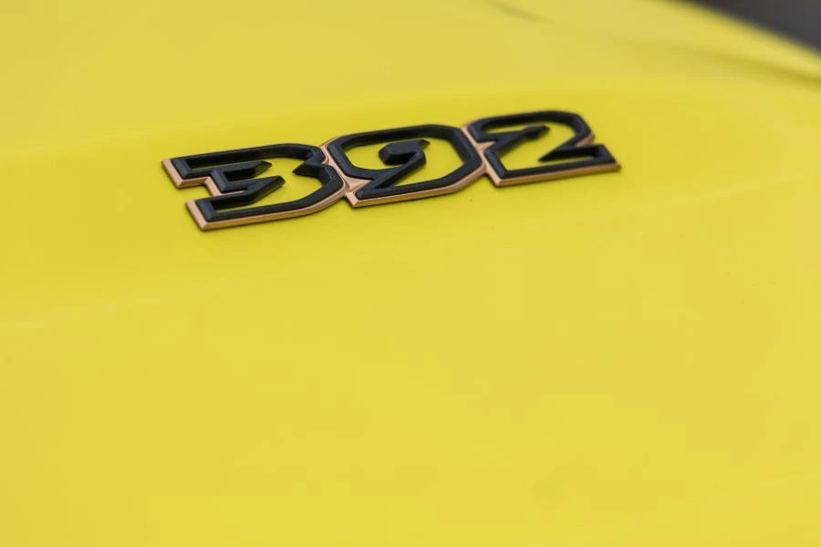 2022 Jeep JL Wrangler - Image 16 of 31