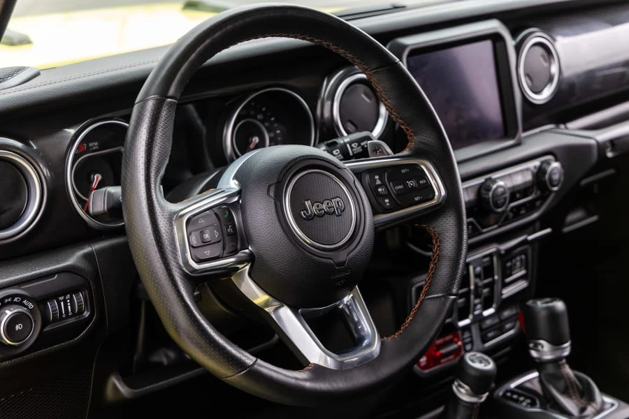 2022 Jeep JL Wrangler - Image 26 of 31