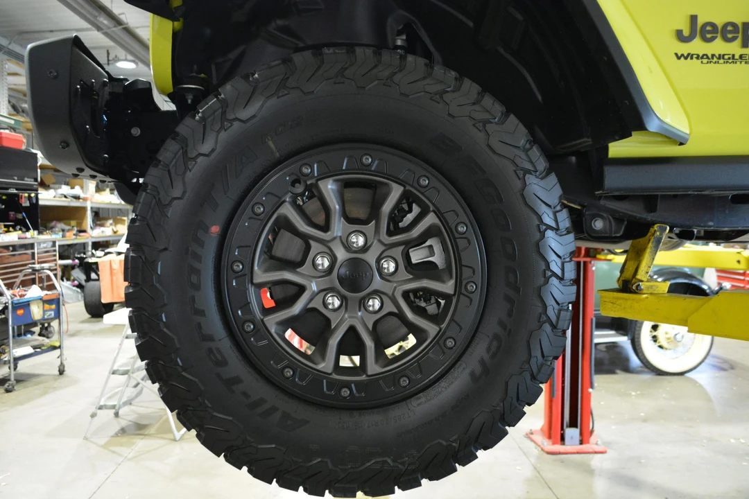 2022 Jeep JL Wrangler - Image 31 of 31