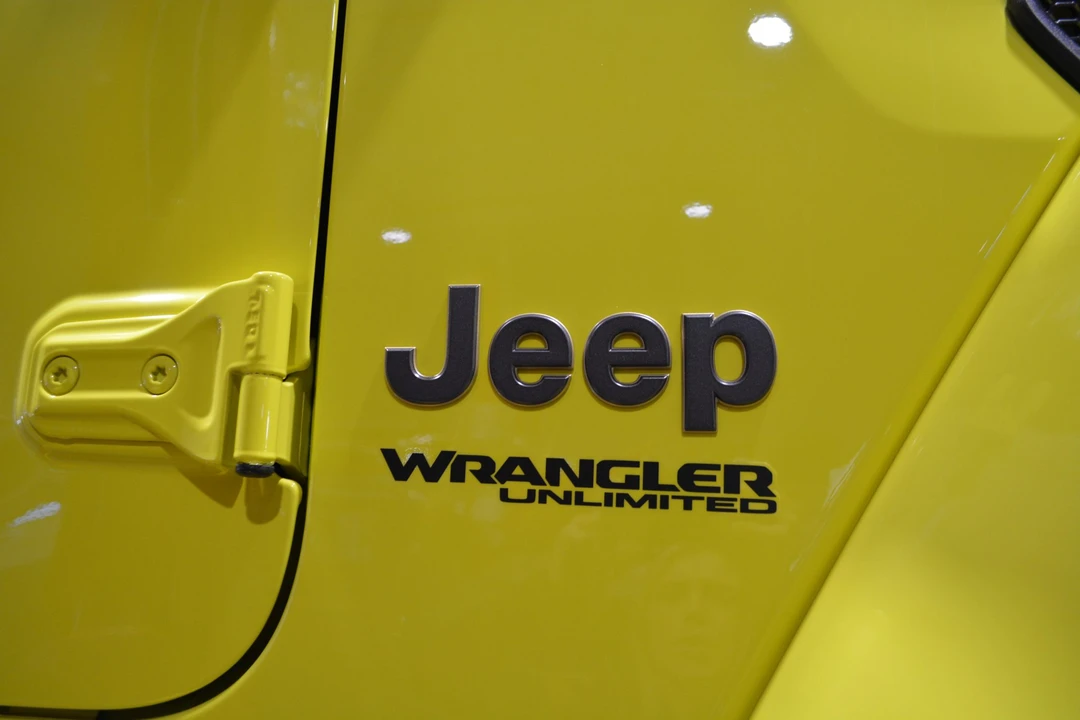 2022 Jeep JL Wrangler - Image 25 of 31