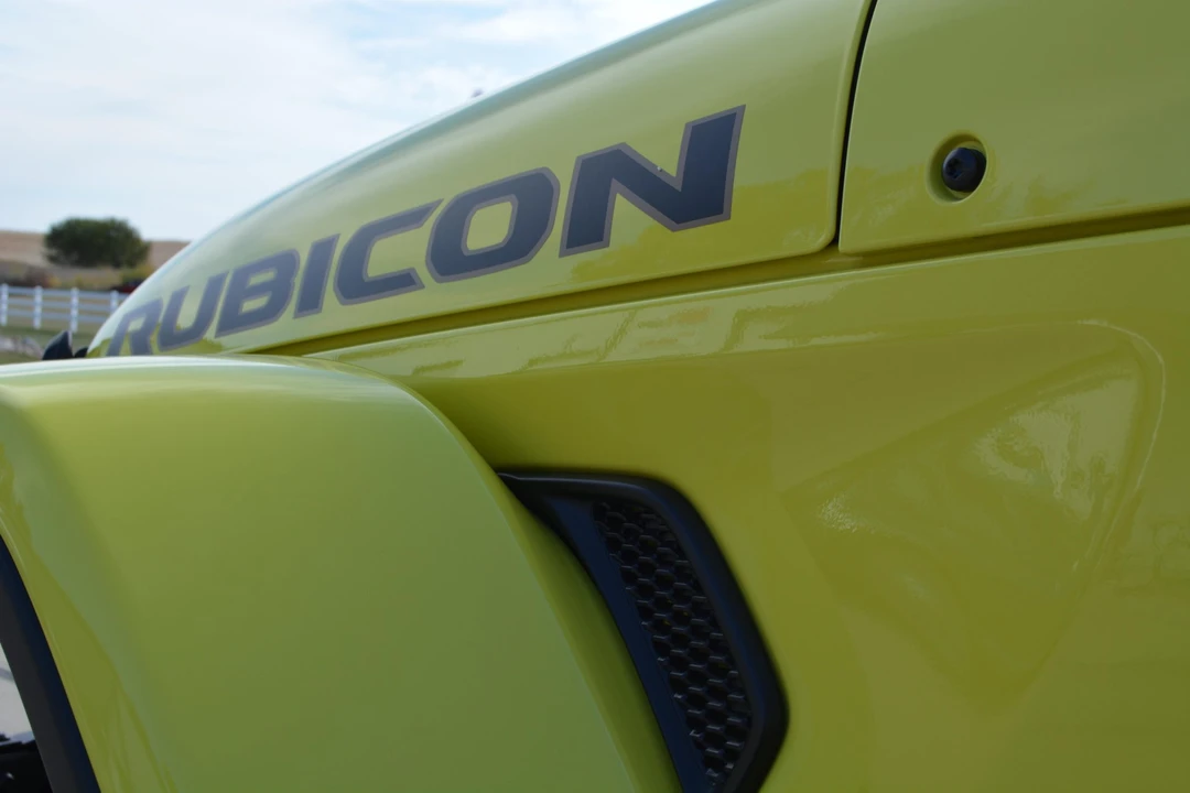 2022 Jeep JL Wrangler - Image 28 of 31