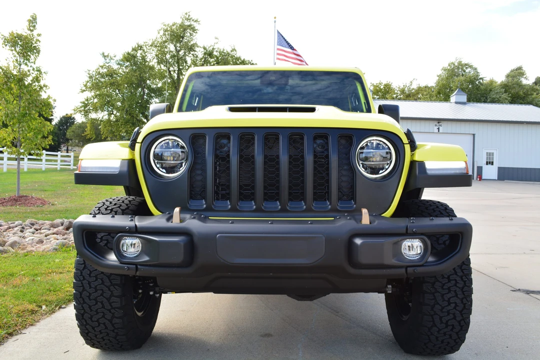 2022 Jeep JL Wrangler - Image 3 of 31