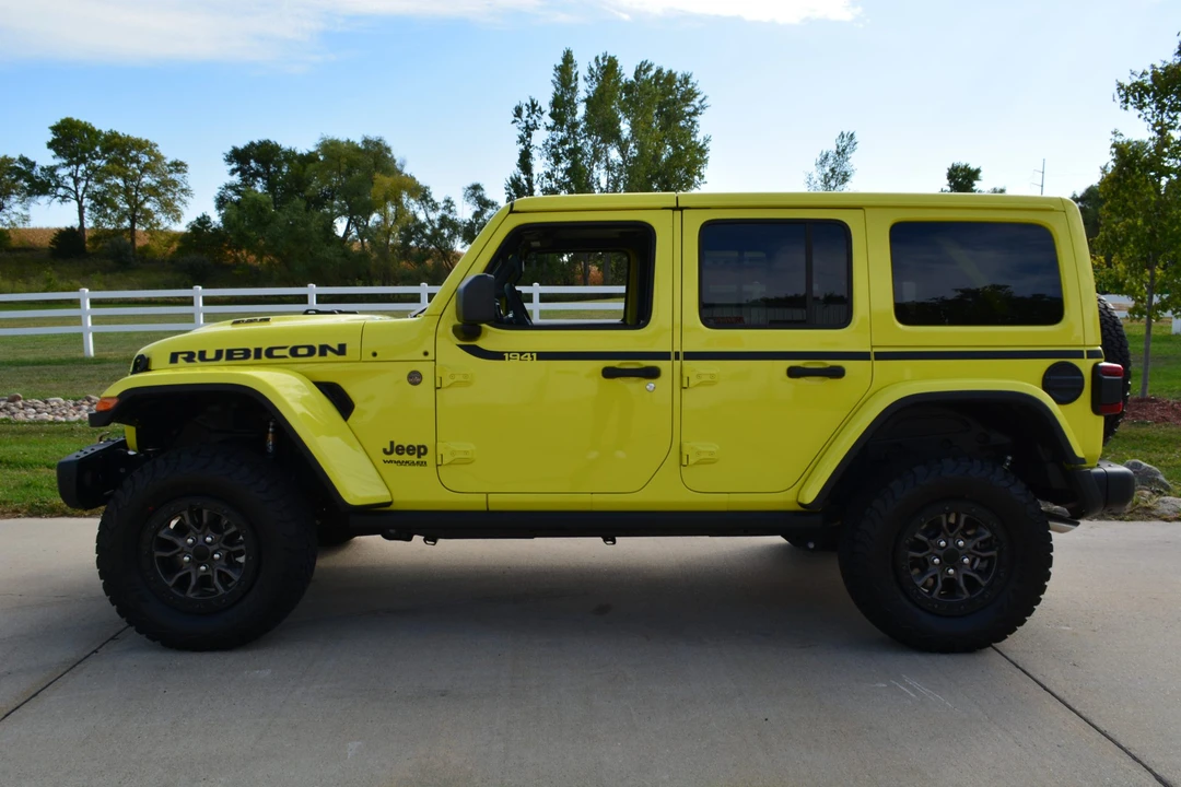 2022 Jeep JL Wrangler - Image 10 of 31