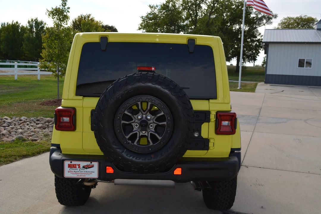 2022 Jeep JL Wrangler - Image 8 of 31