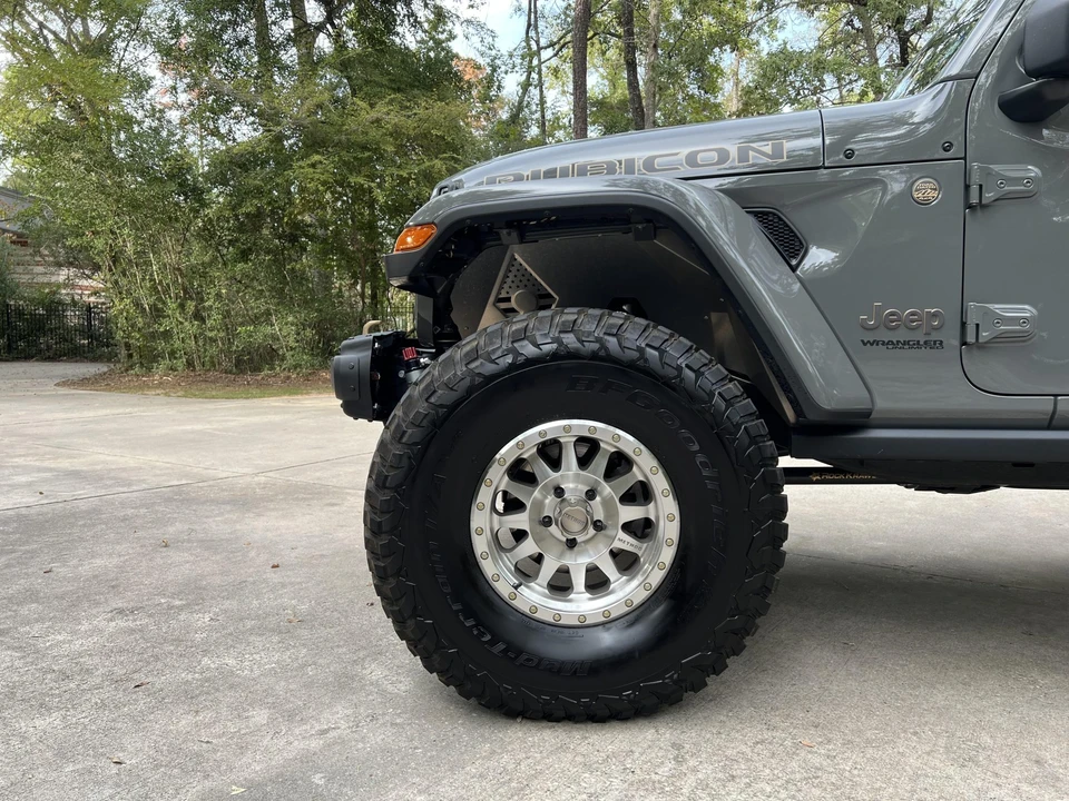 2022 Jeep JL Wrangler - Image 19 of 31