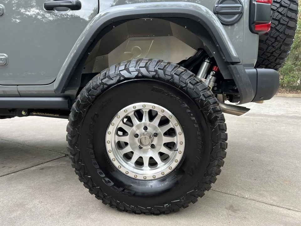 2022 Jeep JL Wrangler - Image 20 of 31