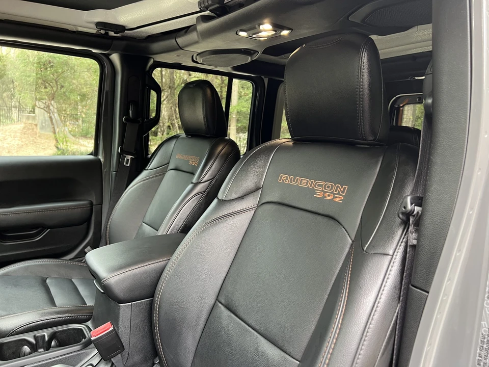 2022 Jeep JL Wrangler - Image 26 of 31