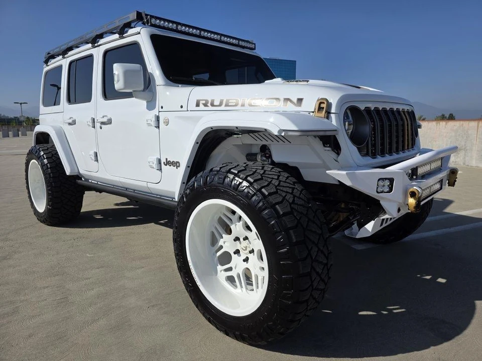 2022 Jeep JL Wrangler Rubicon 392 - Image 5 of 31