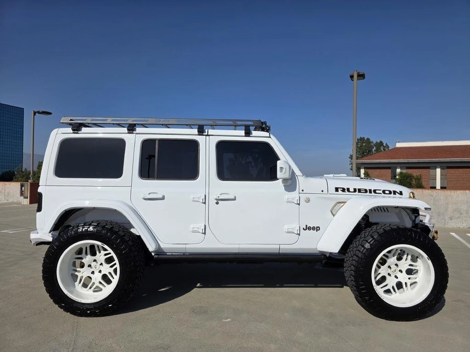 2022 Jeep JL Wrangler Rubicon 392 - Image 7 of 31