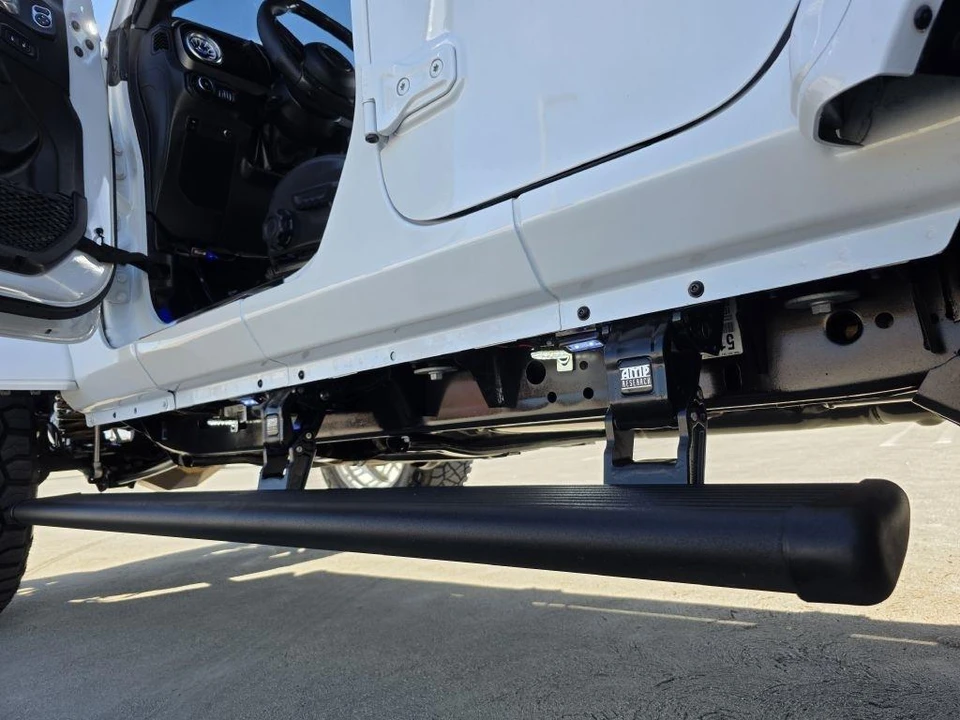 2022 Jeep JL Wrangler Rubicon 392 - Image 15 of 31