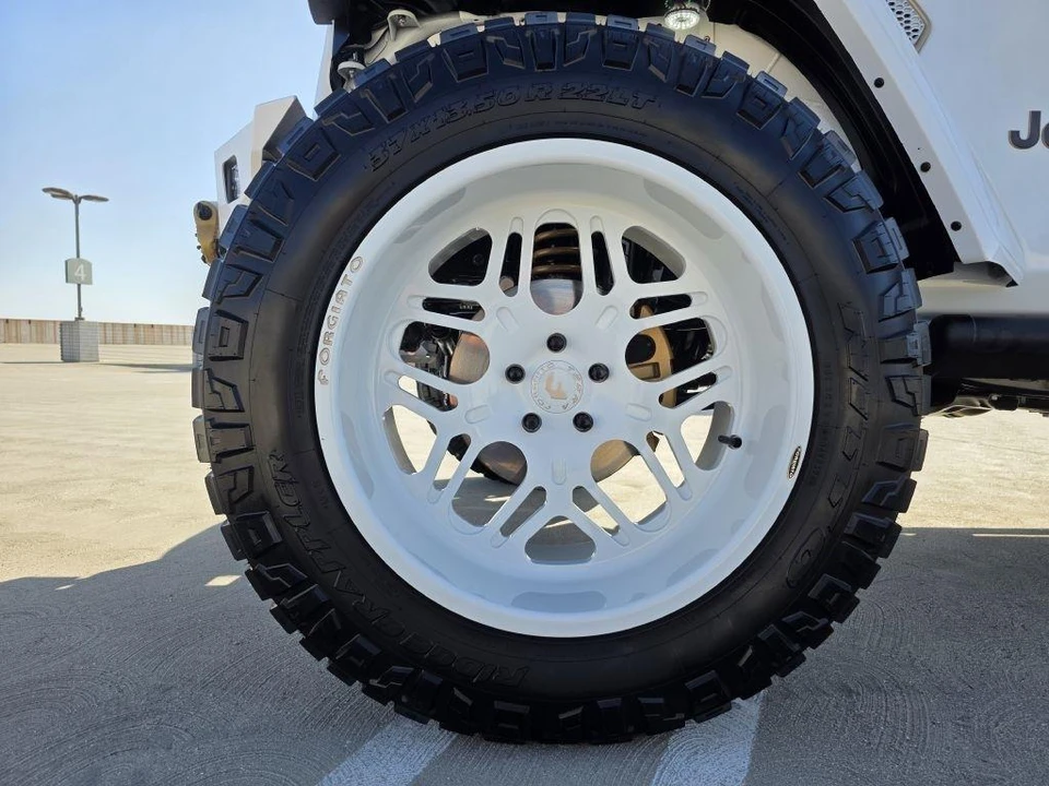 2022 Jeep JL Wrangler Rubicon 392 - Image 17 of 31
