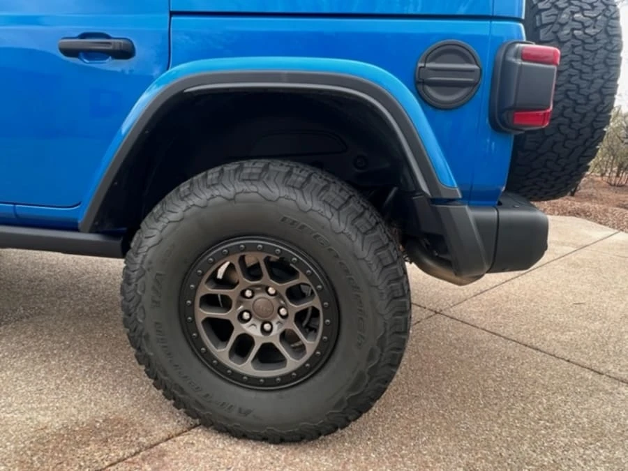 2022 Jeep JL Wrangler - Image 8 of 31
