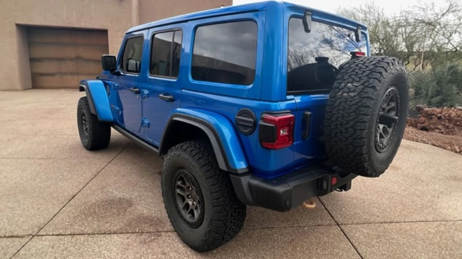 2022 Jeep JL Wrangler - Image 3 of 31