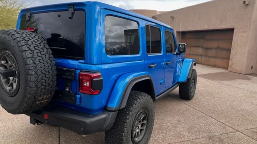 2022 Jeep JL Wrangler - Image 6 of 31