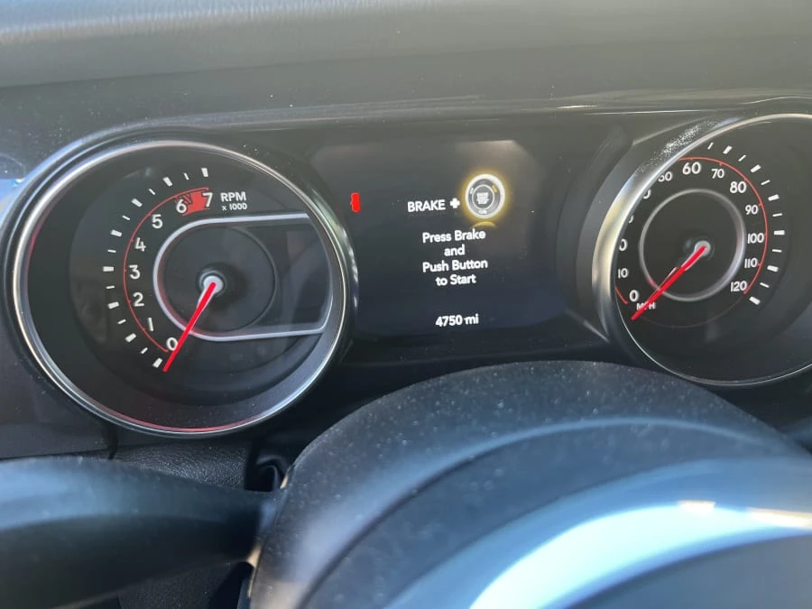 2022 Jeep JL Wrangler - Image 17 of 31