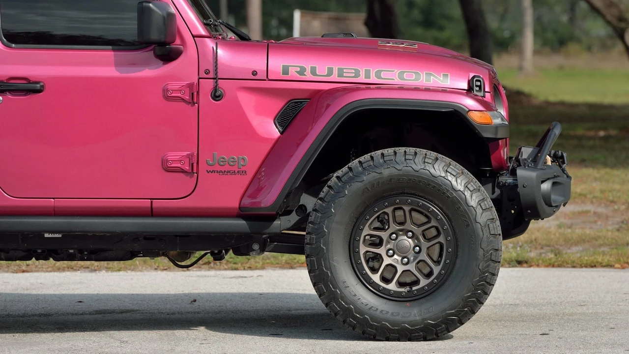2022 Jeep JL Wrangler - Image 19 of 29
