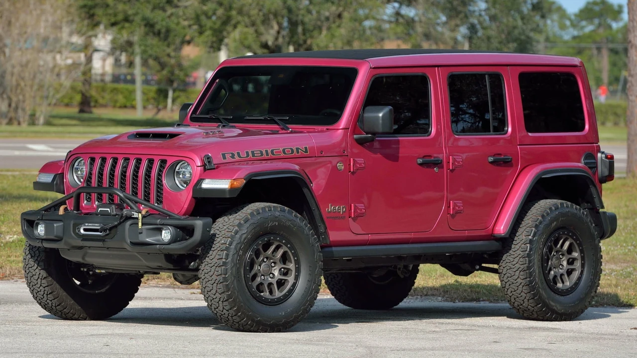 2022 Jeep JL Wrangler - Image 21 of 29