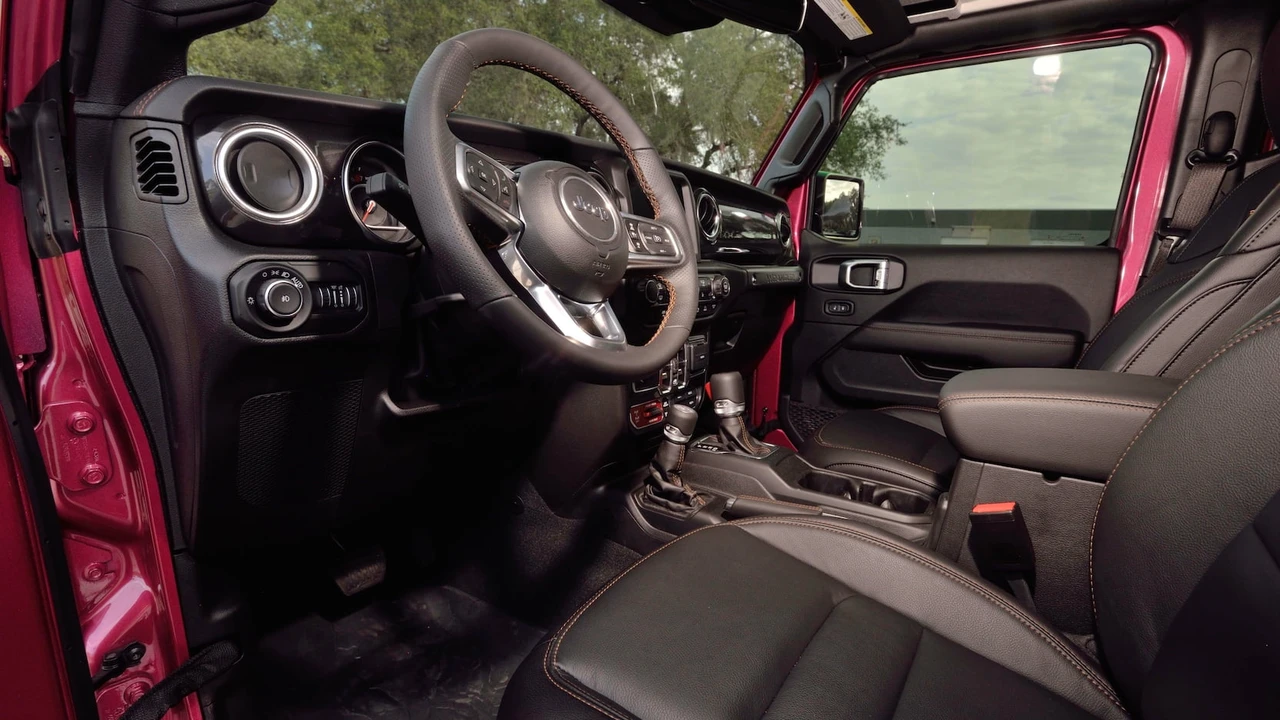 2022 Jeep JL Wrangler - Image 22 of 29