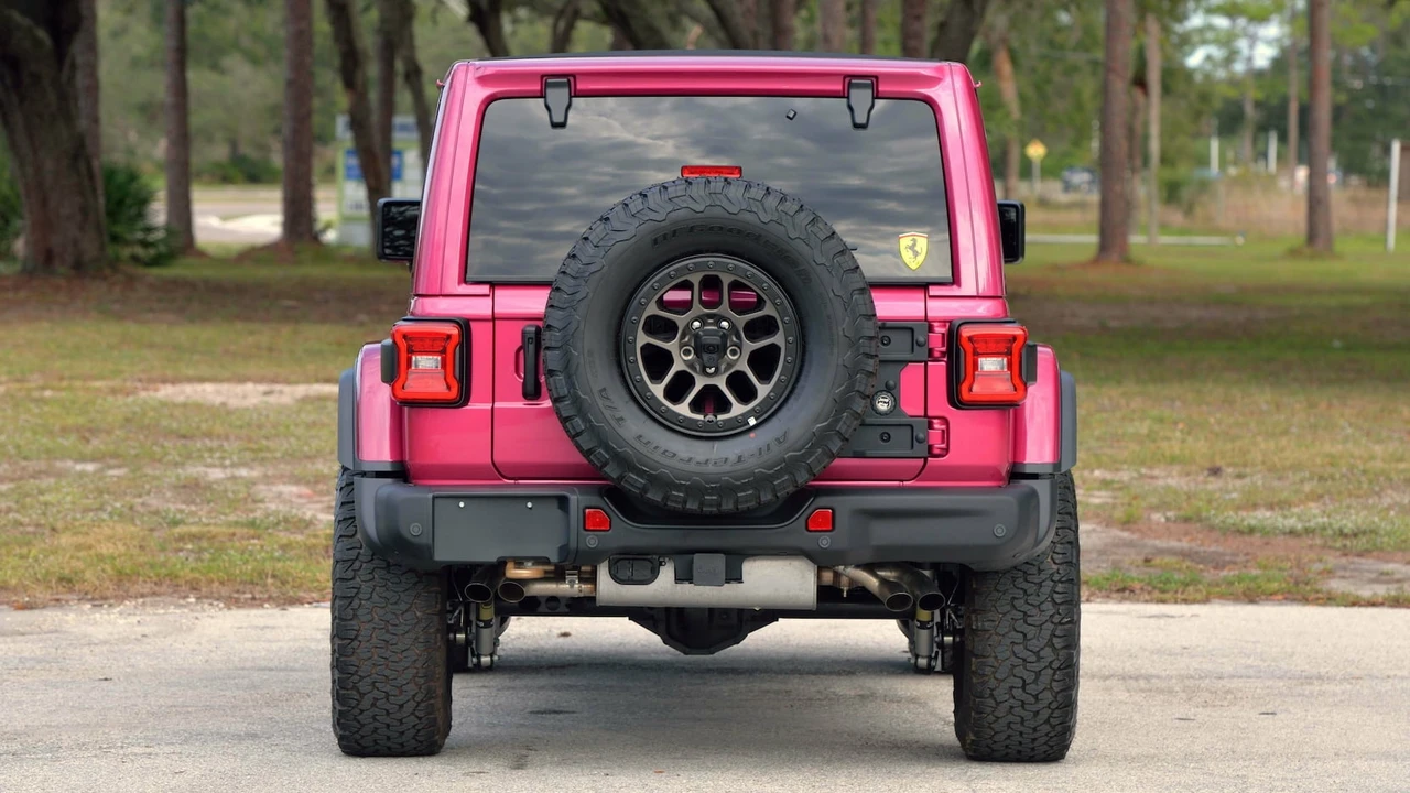 2022 Jeep JL Wrangler - Image 27 of 29