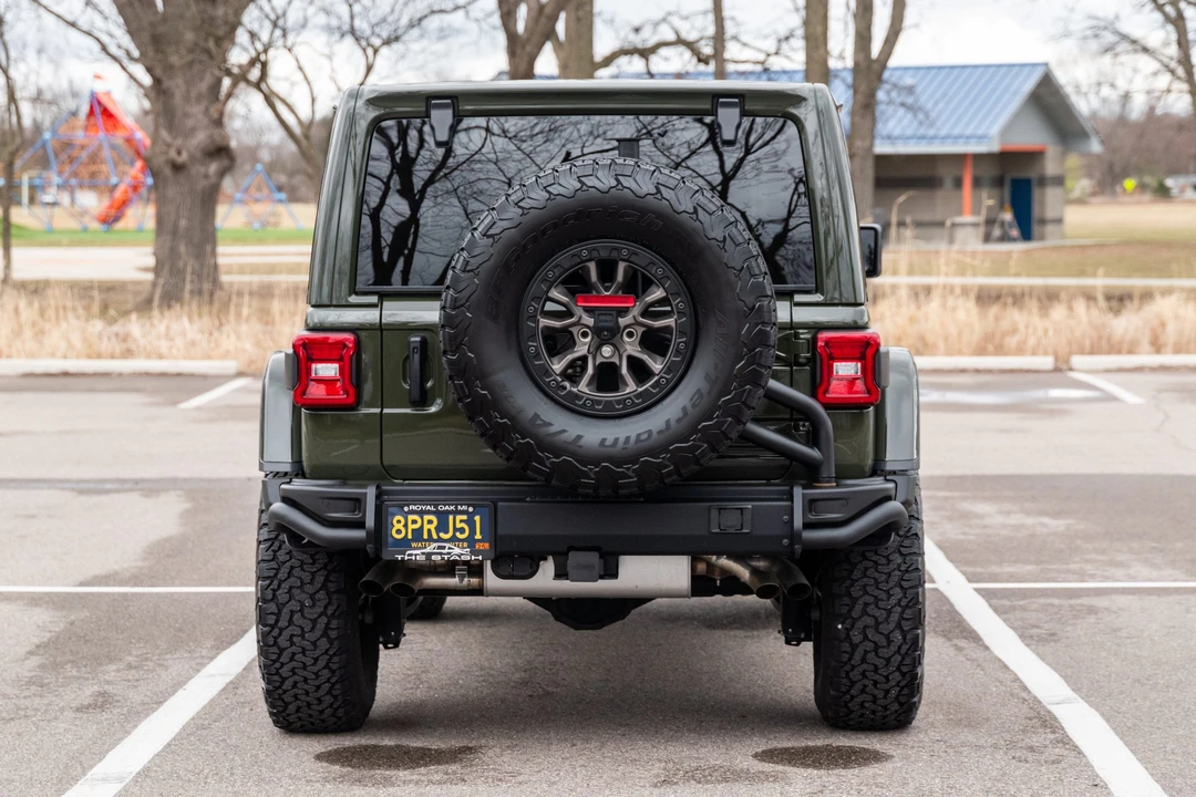 2022 Jeep JL Wrangler - Image 6 of 31